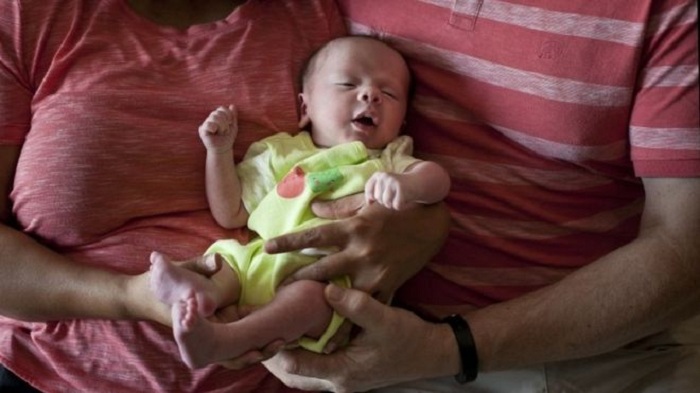 India unveils plans to ban surrogacy